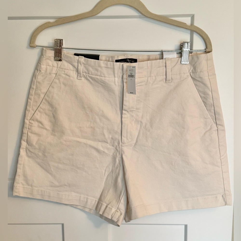 Banana Republic Women's Chino Shorts - White 8